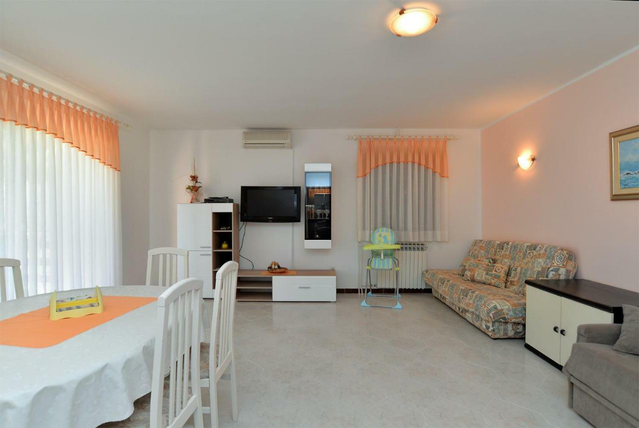 Apartment Gracijela 827 Medulin Eksteriør bilde